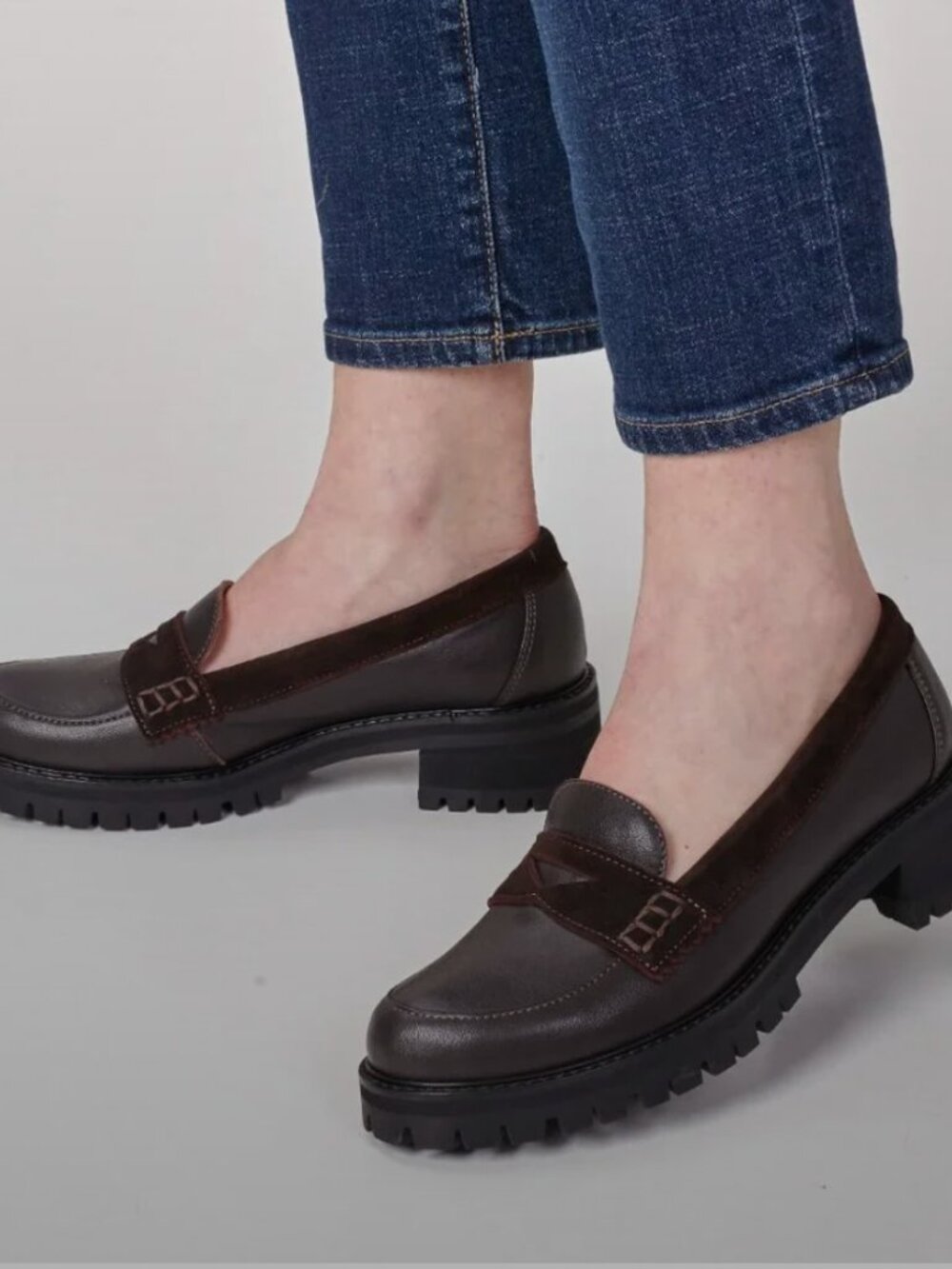 Julia Bo Penny Loafers Chunky Lug Sole Leather Suede Shoe Dark Brown New 35 / 5